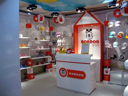 BOBDOG孕嬰店展示柜臺(tái)